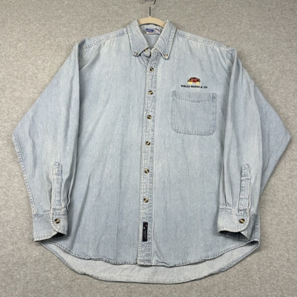 VTG Wells Fargo Denim Shirt Mens Large Embroidered Port & Company 80s Pocket